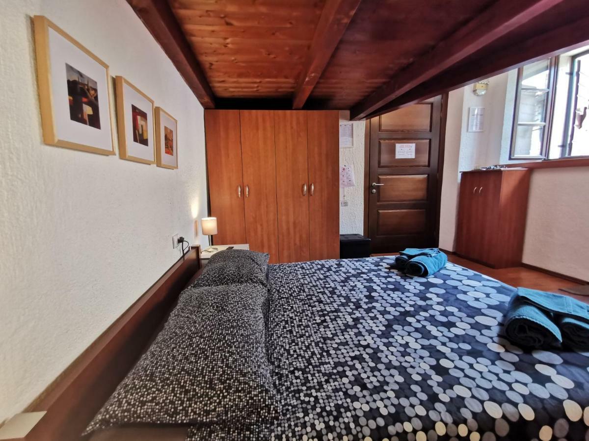 Studio Apartman Galerija Buzet Zewnętrze zdjęcie